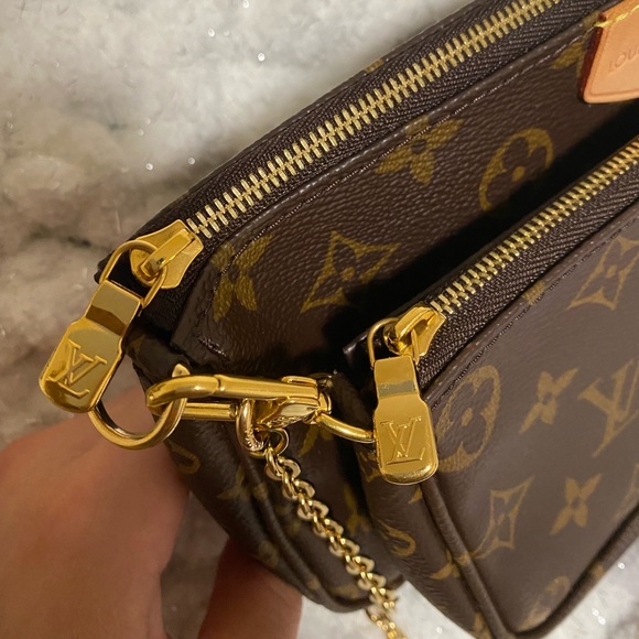 Louis Vuitton Multi Pouchette Accessories - Picture 3 of 10